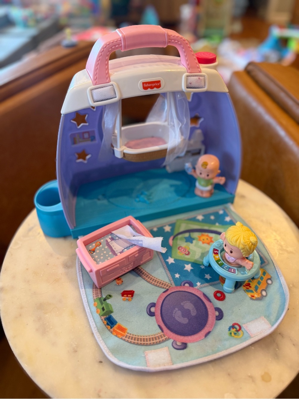 Little PeopleFisher-Price Little People Cuddle and Play Nursery 2 Figures 2 Baby